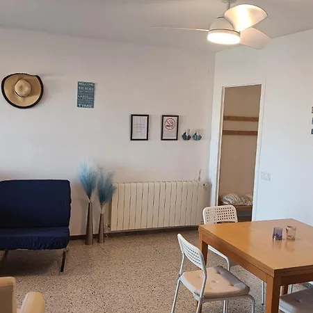 Canet Playa Y Centro Con Free Wifi Canet De Mar